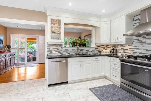 Additional image 4 of 7148 Village Walk