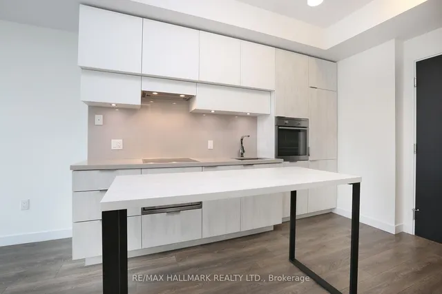Additional image 11 of 8 Eglinton Ave Unit 4203
