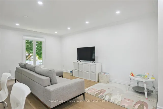 Additional image 6 of 379 Bryant Cres