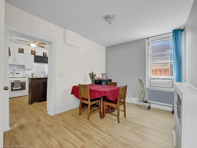 Additional image 8 of 214 Mary St