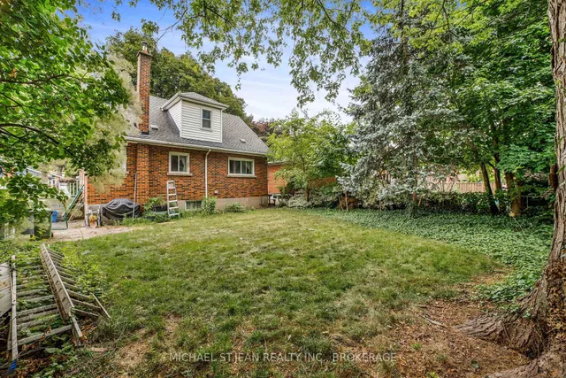 Additional image 32 of 46 Hardale Cres