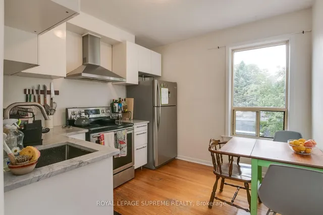 Additional image 19 of 255 Howland Ave