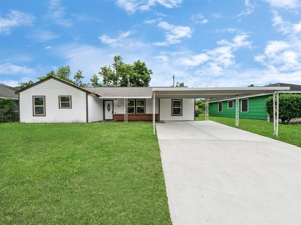 5634 Beldart St, Houston, TX 77033