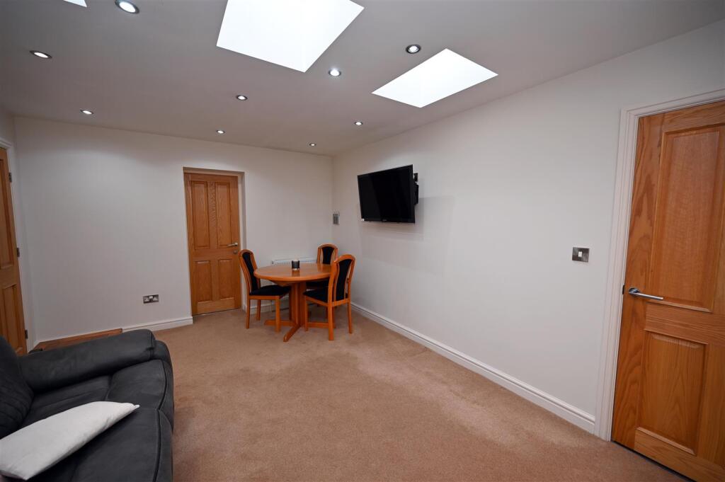 Additional image 21 of Antringham Gardens, Edgbaston, Birmingham