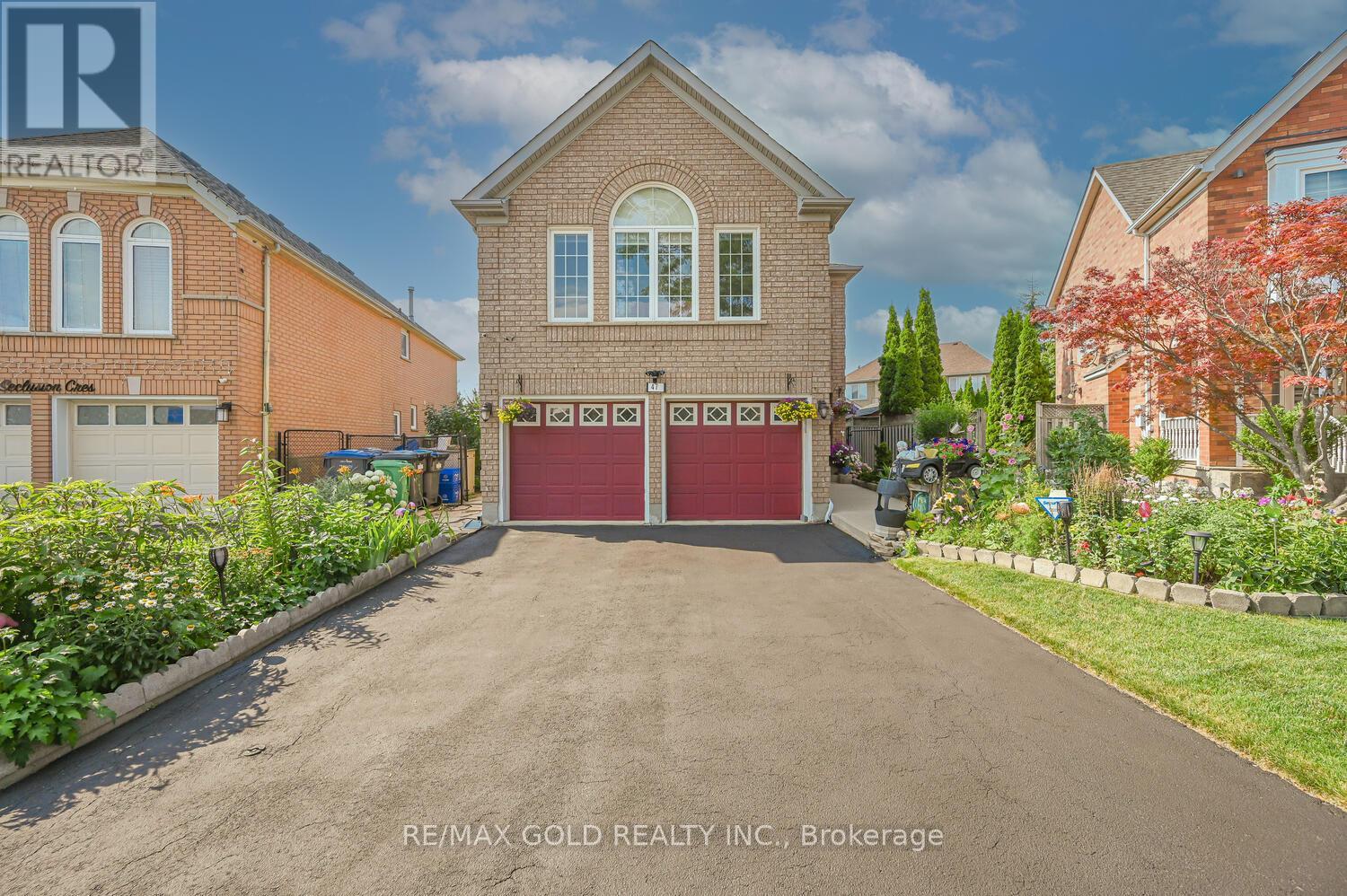 47 SECLUSION CRESCENT|Brampton (Sandringham-Wellington), Ontario L6R1L5