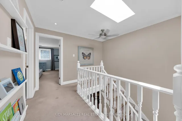 房产图片 29 - 12 Vance Cres