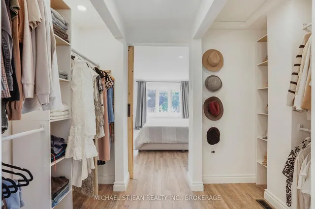 Additional image 31 of 14 Pompano Crt