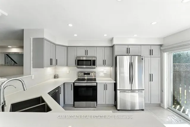 Additional image 8 of 1062 Cooper Ave