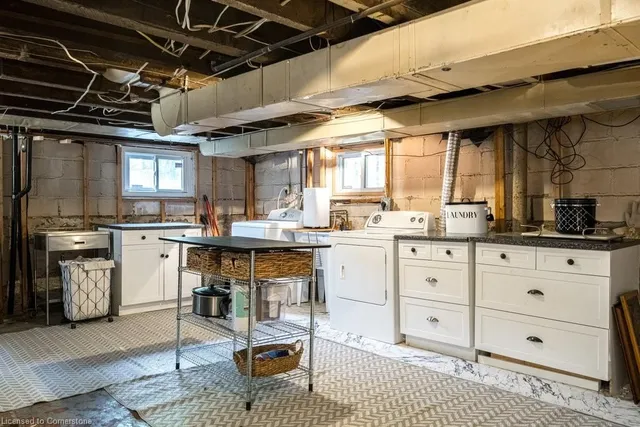 Additional image 33 of 39 Maplewood Ave