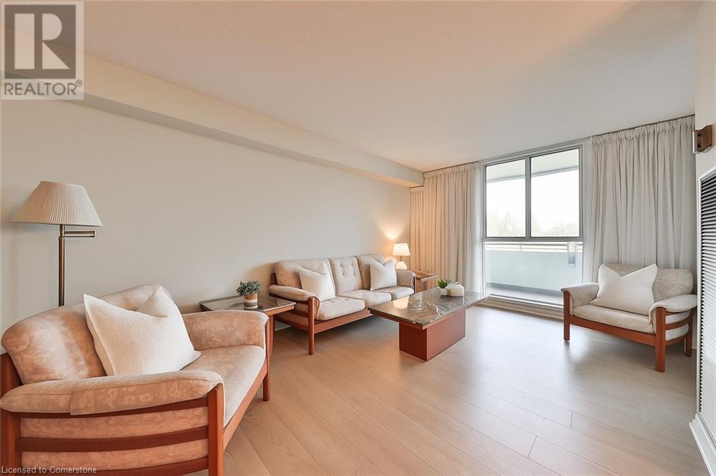 1320 MISSISSAUGA VALLEY Boulevard Unit# 404|Mississauga, Ontario L5A3S9