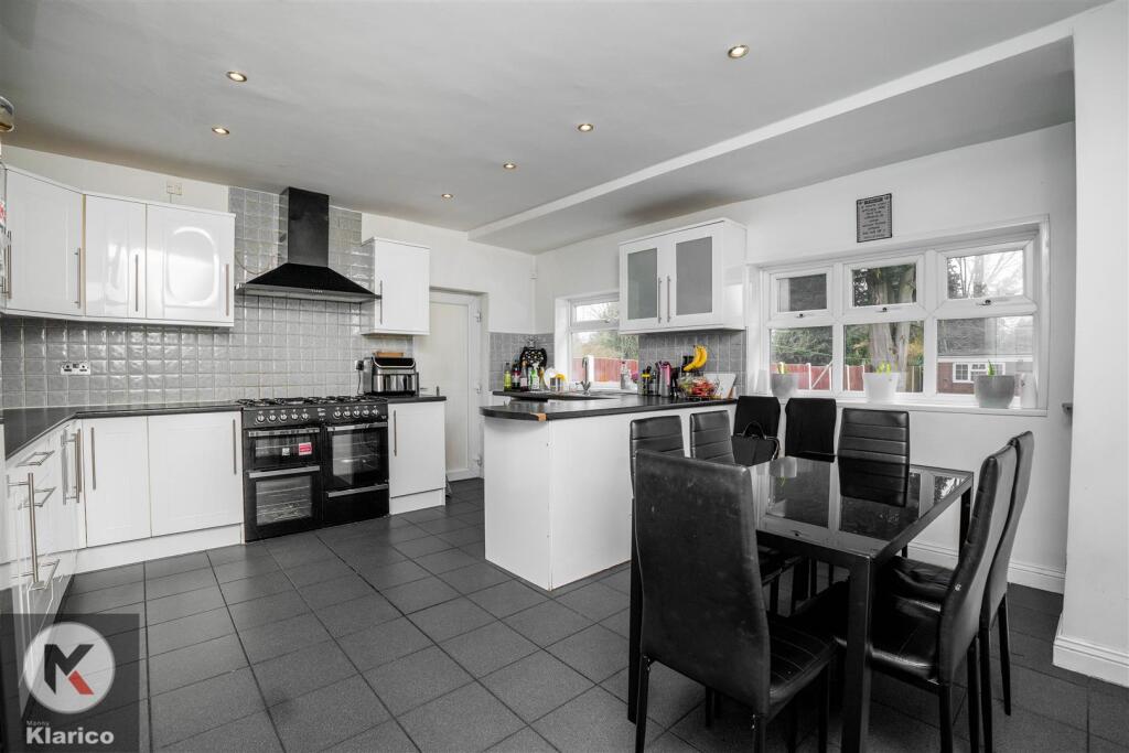 Additional image 9 of Yardley Wood Road, Moseley