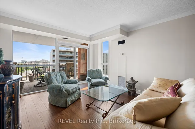 Additional image 12 of 442 Maple Ave Unit 905