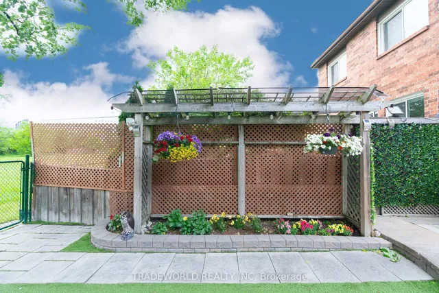 Additional image 47 of 18 Carl Cres