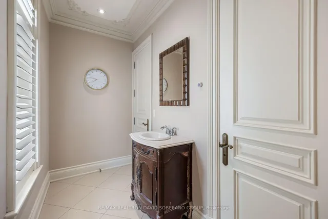 Additional image 4 of 10 Bainbridge Ave