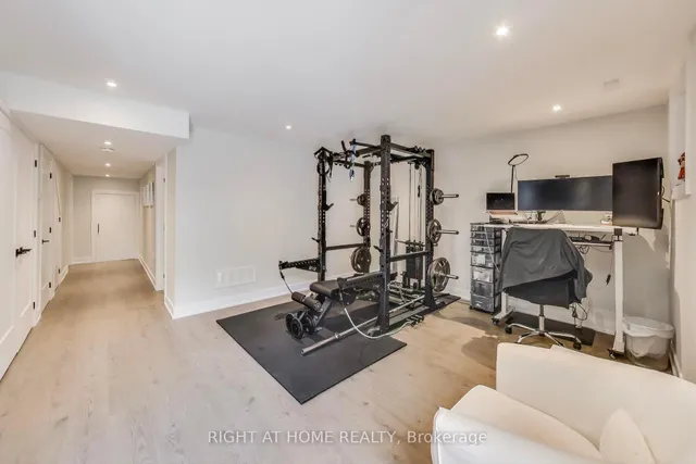 Additional image 27 of 378 CEDARVALE Ave