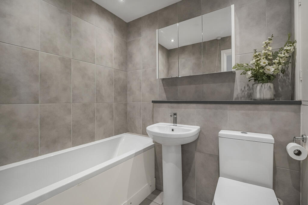 Additional image 8 of Wilkins Grove, Welwyn Garden City, Hertfordshire, AL8