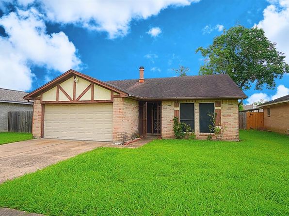 7407 Mesones Dr, Houston, TX 77083