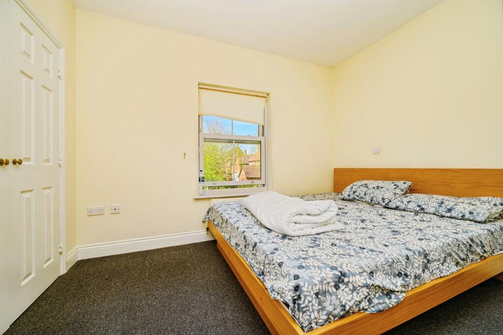 Additional image 8 of Salisbury Hall Drive, Hatfield