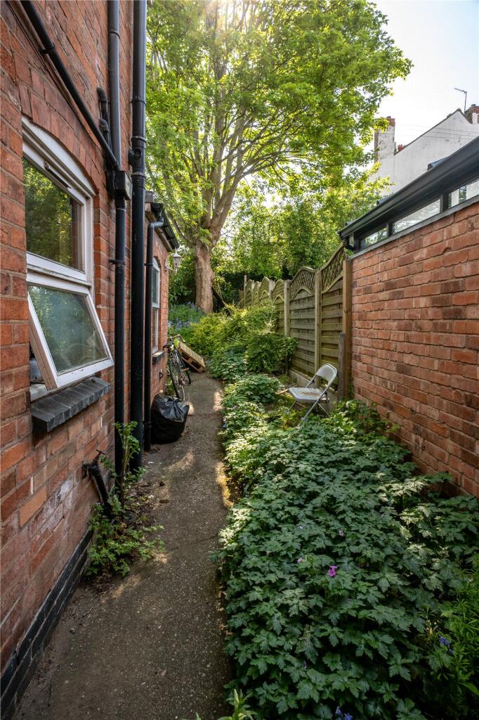 Additional image 10 of Alcester Road, Moseley, Birmingham, B13