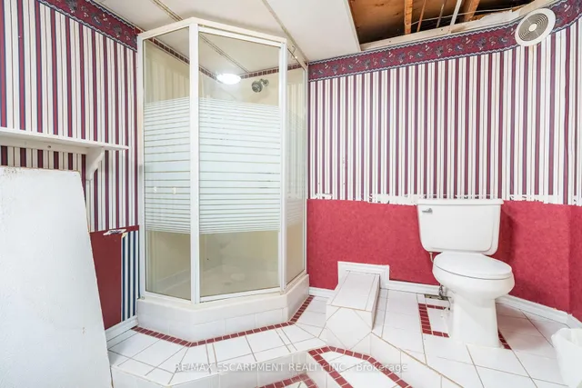 Additional image 20 of 2050 Upper Middle Rd Unit 153