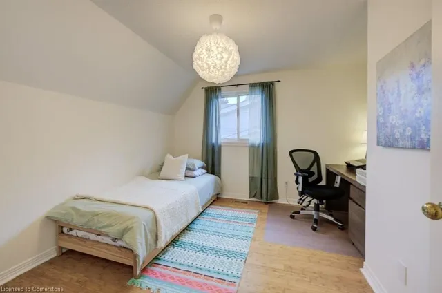 房产图片 21 - 33 Manitoulin Cres