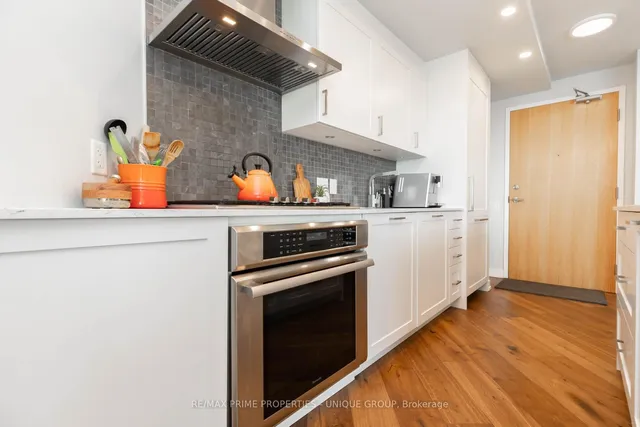 Additional image 19 of 38 Howard Park Ave Unit 618