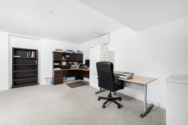 Additional image 21 of 1 Hillcroft Dr