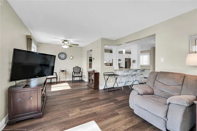 Additional image 20 of 11 Queenslea Dr Unit 153