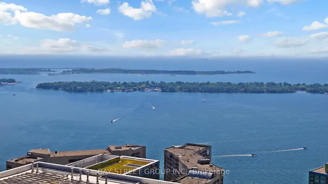 Additional image 33 of 14 York St Unit 5903