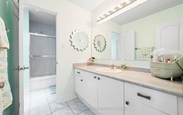 Additional image 31 of 1004 McCutcheon Cres