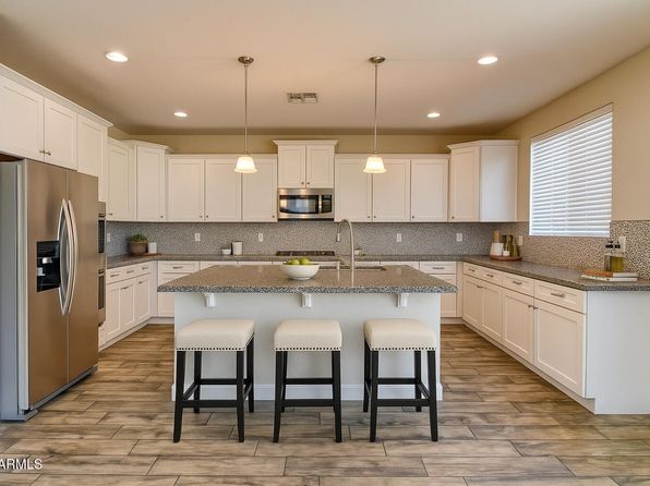 2721 E Dunbar Dr, Phoenix, AZ 85042