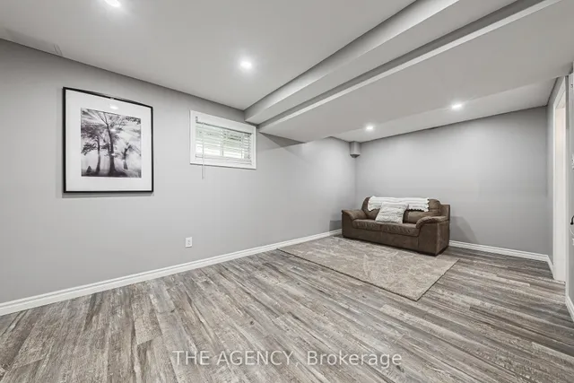 房产图片 32 - 170 Palacebeach Tr 单元 14