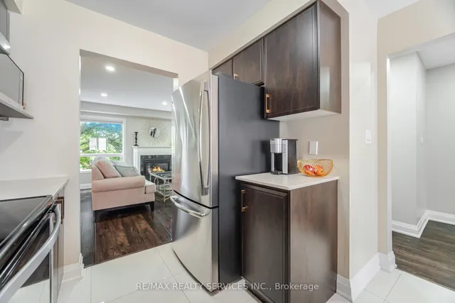 Additional image 5 of 2 Clay Brick Crt Unit 21