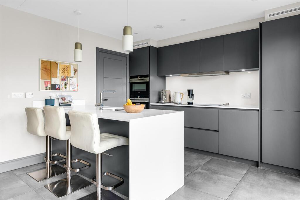 Additional image 7 of Groom Place, Welwyn Garden City