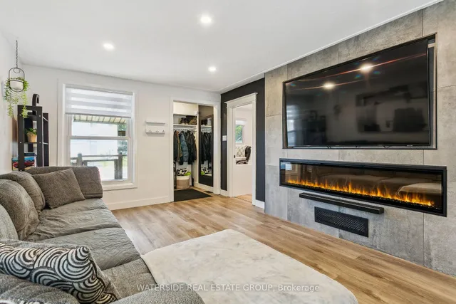 Additional image 11 of 276 Normanhurst Ave