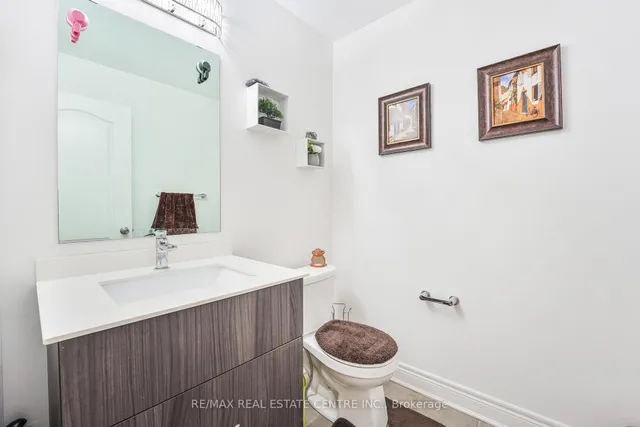 房产图片 7 - 474 Sheaffe 路