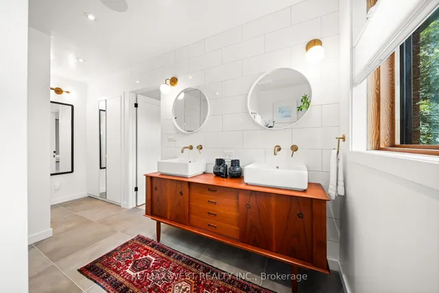 Additional image 14 of 75 Laws St