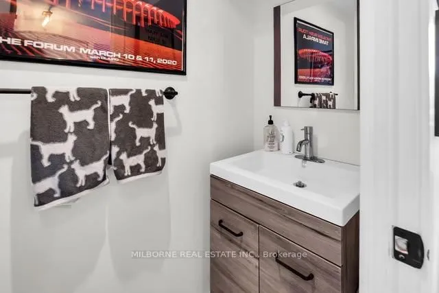 Additional image 16 of 100 Western Battery Rd Unit 214