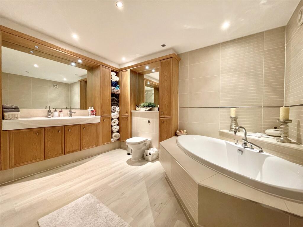 Additional image 15 of Bedwell Hall, Bedwell Park, Cucumber Lane, Hatfield, AL9