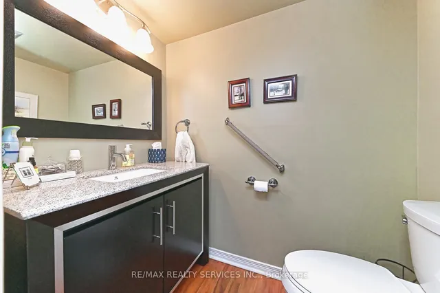 Additional image 17 of 58 church St Unit 402