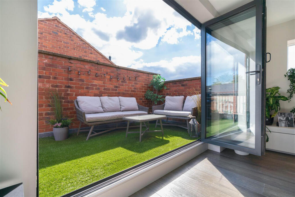 Additional image 33 of Warstone Lane, Birmingham, West Midlands B18 6NZ