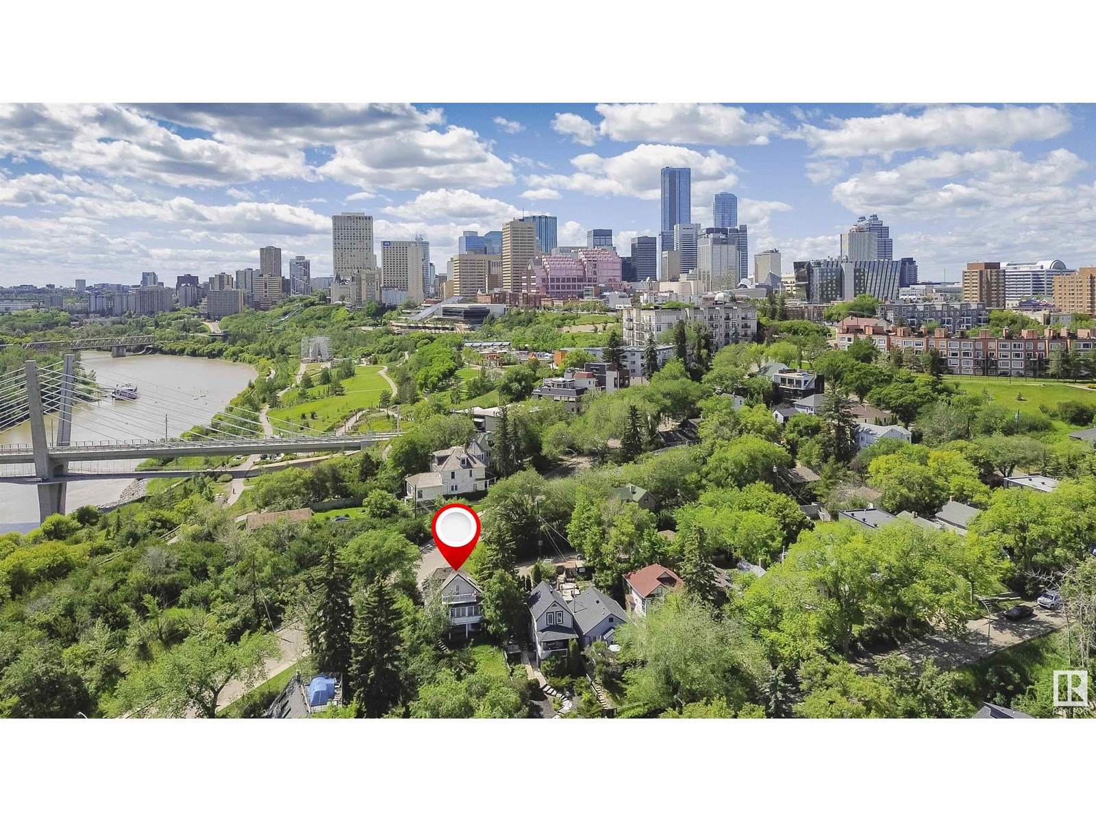 9334 CAMERON AV NW|Edmonton, Alberta T5H3R6