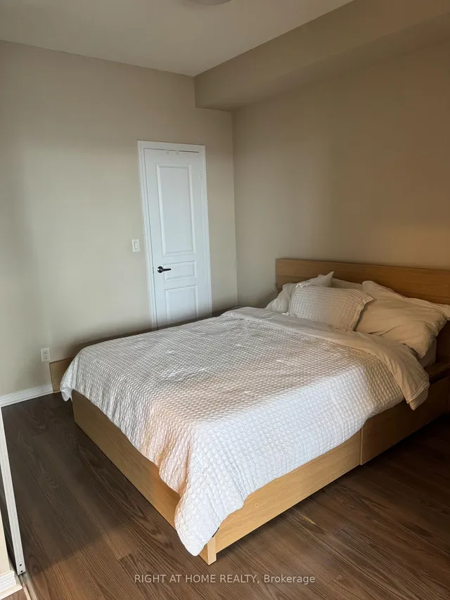 Additional image 6 of 352 Front St Unit 1812