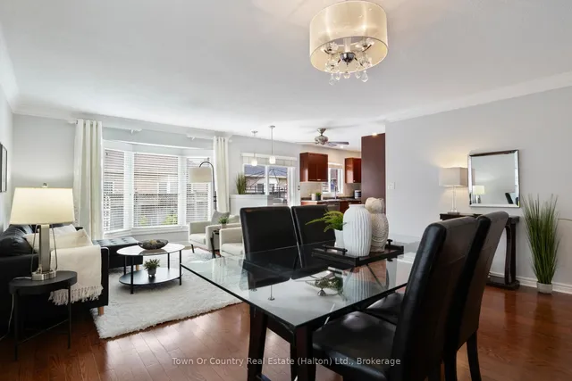 Additional image 19 of 258 Malick St