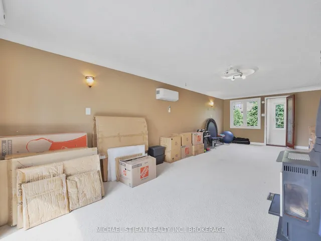 Additional image 29 of 64 Kensington Ave