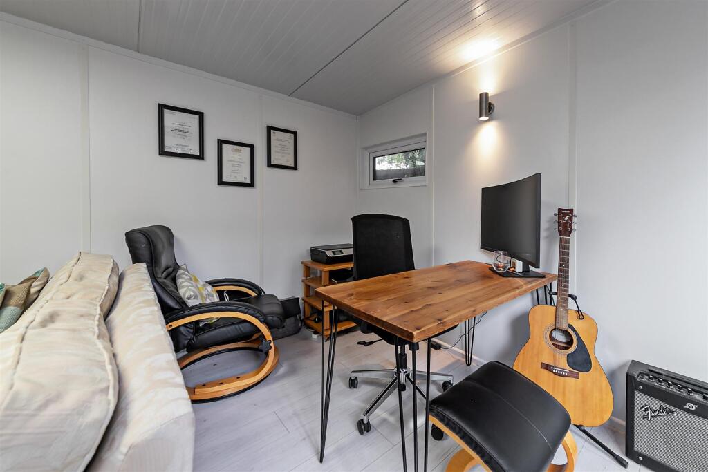 Additional image 18 of Greenbanks, St. Albans