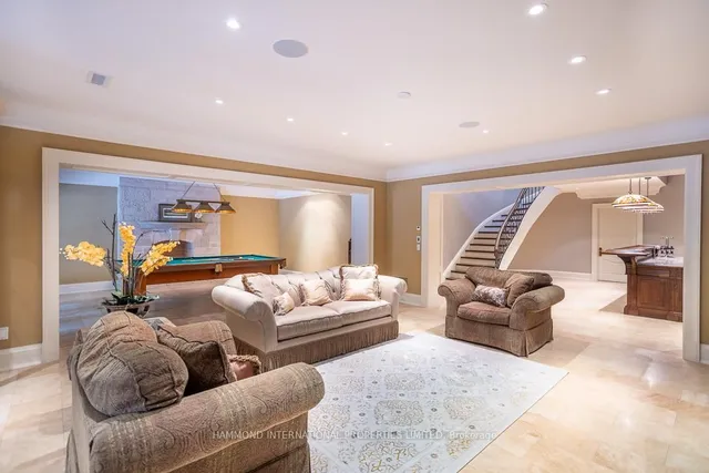 Additional image 26 of 43 North Dr