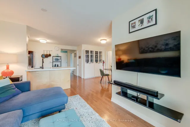 Additional image 14 of 323 Richmond St Unit 1007