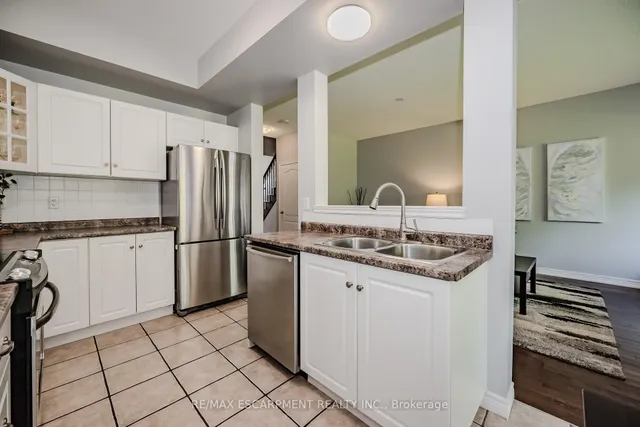 Additional image 16 of 56 Liddycoat Lane