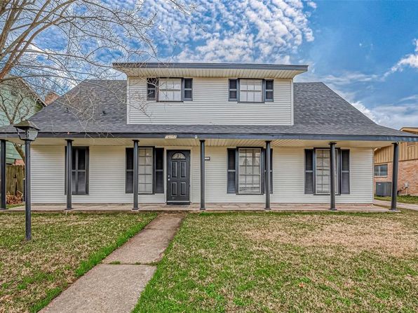 10002 Sageaspen Ln, Houston, TX 77089